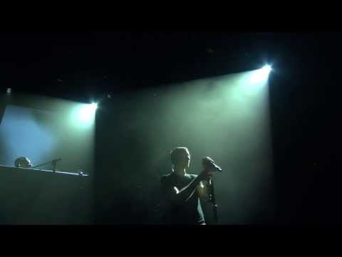 Rolling In The Deep Cover Live from iTunes Festival   Linkin Park - Linkin Park thumbnail