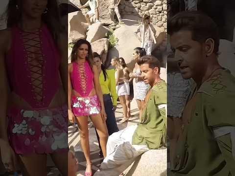 Behind the scenes of ishq jaisa kuch song  Hrithik amp Deepika  bollywood shorts - Bollywood universe thumbnail