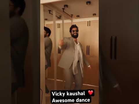 Vicky kaushal awesome dance video vickykaushalkaranaujlasongnewvideoviralshortsfeedlove - Kunal Jasrotia thumbnail