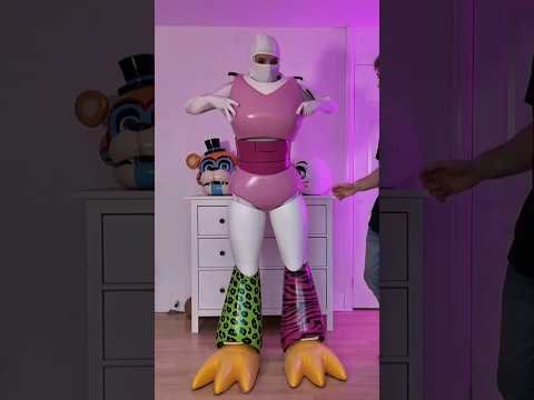 A suit up Video of my Glamrock Chica cosplay I cannot get into this by myself  glamrockchica - Littlejem thumbnail