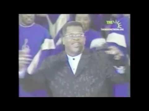 Rev Milton Biggham LIVE with the Georgia Mass Choir  quotCome On In The Roomquot - Trevon Dawson thumbnail