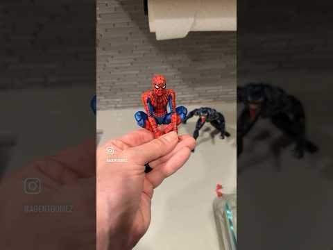 SpiderMan No Way Home Marvel Legends MOD Customize - Plays Wit Plastic thumbnail